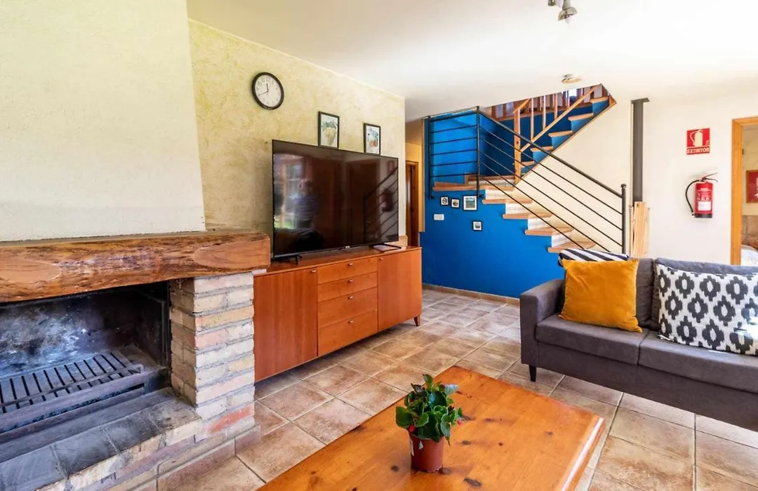 Can Salvà Casa rural en magnífico entorno natural-1